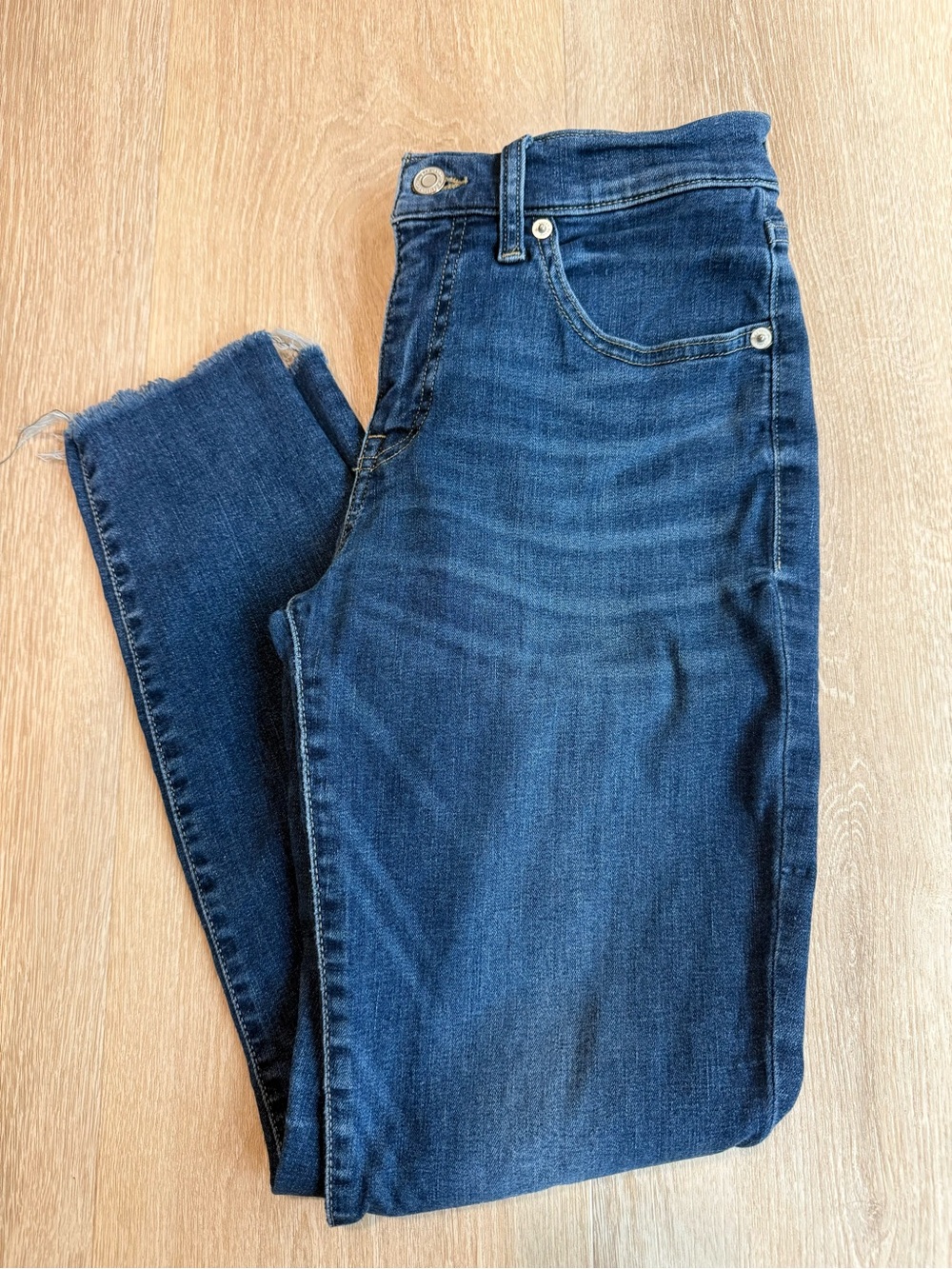 Lucky Brand Women's Dark Indigo Skinny Jeans